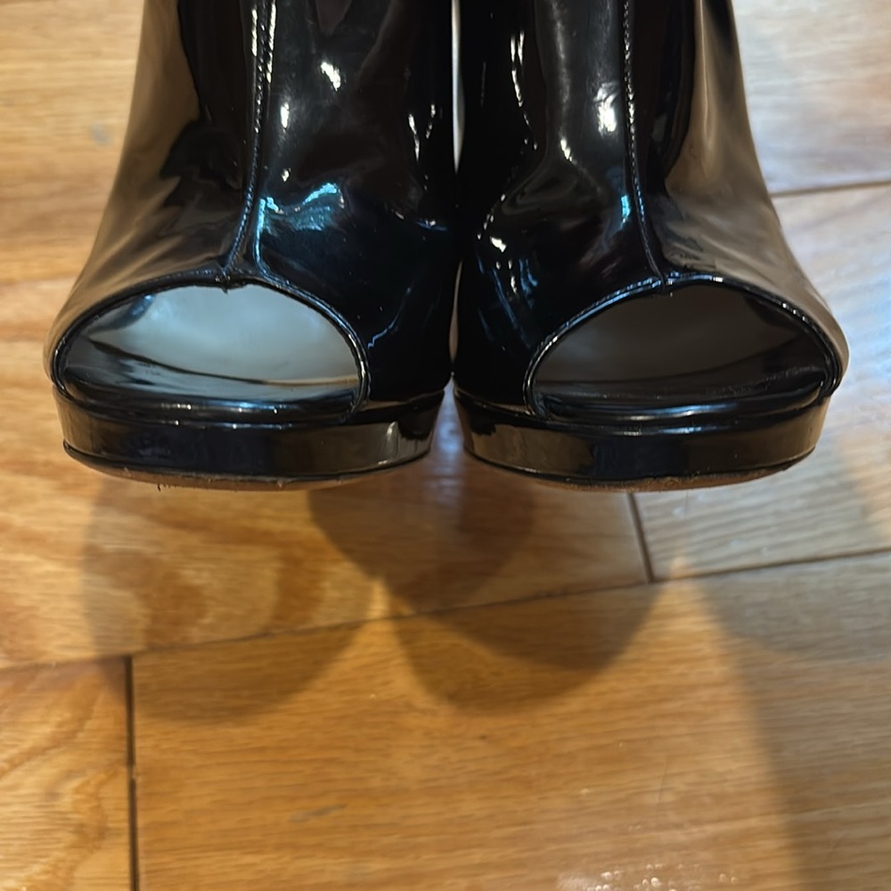 JIMMY CHOO black patent peep toe leather heels shoes booties - Picture 14 of 15